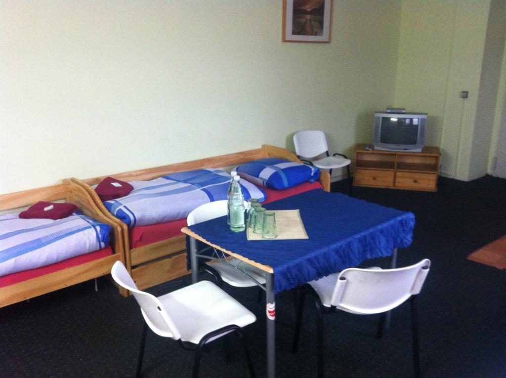 Pension Moldova Nuremberg ภายนอก รูปภาพ